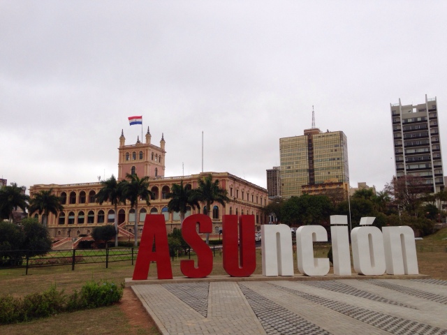 Assunção, Paraguai: Guia da Capital Paraguaia - Settee